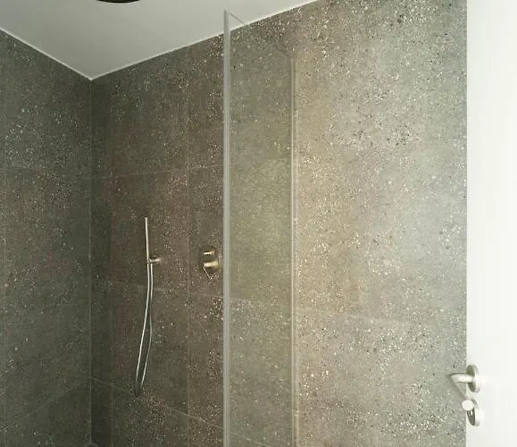 Refugio De Paz Y Encanto En El Corazon De Con Vistas Al Mar Appartement